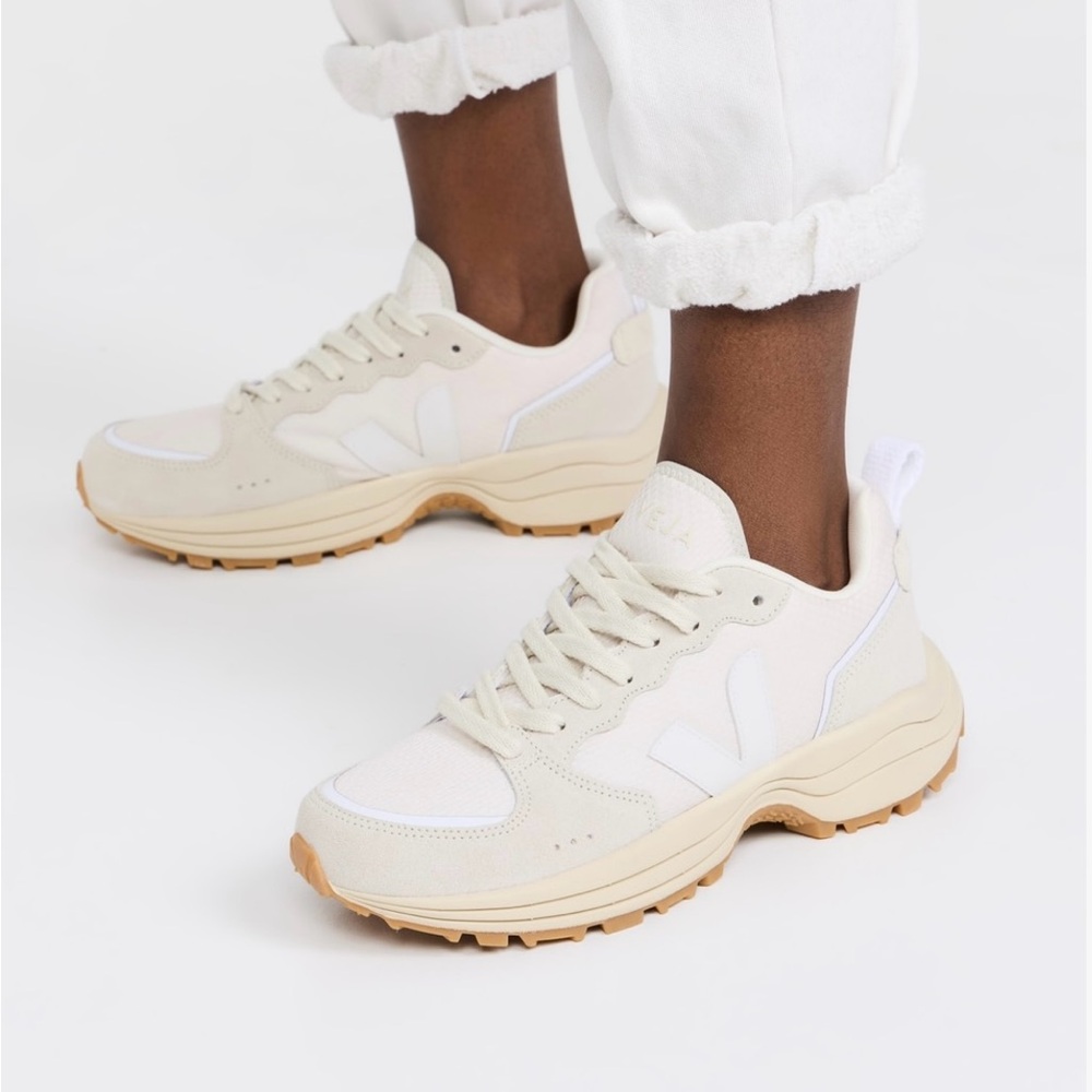 Veja Women's White Venturi Sneakers